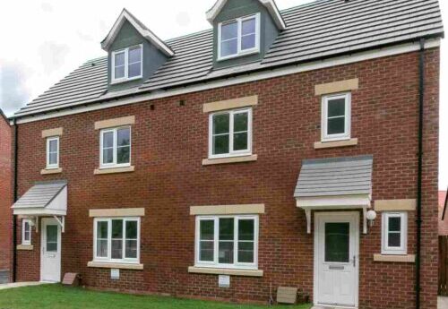 Bellway-Queensgate-Plot-131-G-ka740_11zon